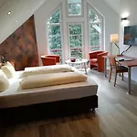 Ξενοδοχείο Waldhotel Forsthaus Remstecken 3*