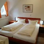 Waldhotel Forsthaus Remstecken Ξενοδοχείο