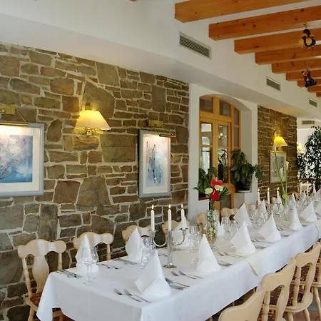 福斯豪斯莱姆斯特肯沃德酒店 酒店