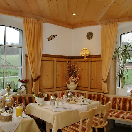 福斯豪斯莱姆斯特肯沃德酒店 酒店