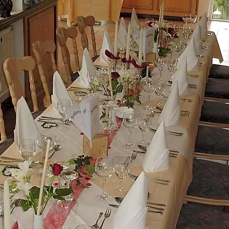 Waldhotel Forsthaus Remstecken 3*