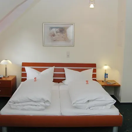 Hotell Waldhotel Forsthaus Remstecken 3*