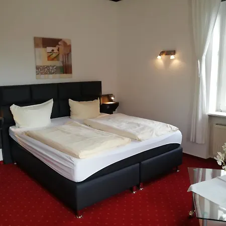 酒店 福斯豪斯莱姆斯特肯沃德酒店 3*