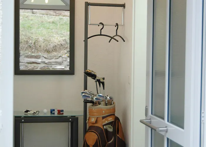 호텔 Waldhotel Forsthaus Remstecken 3*