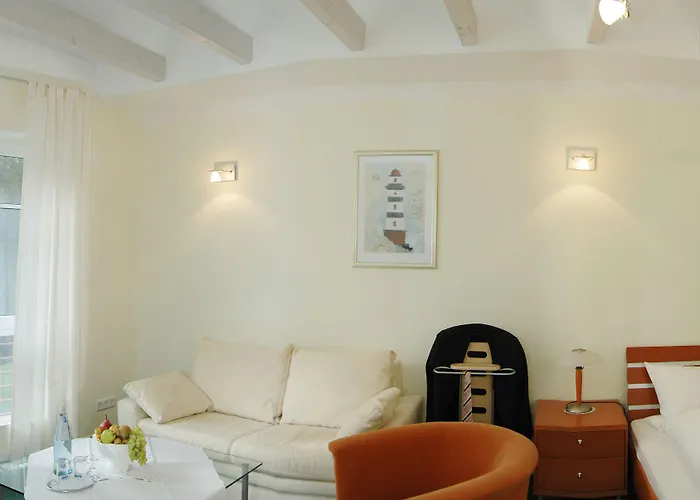 Waldhotel Forsthaus Remstecken 호텔